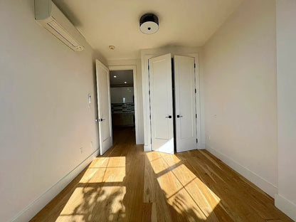 Modern 2-Bedroom, 1-Bath Apartment in Flatbush