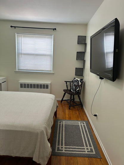 Habitación amoblada en exclusiva zona de Maspeth, disponibilidad inmediata