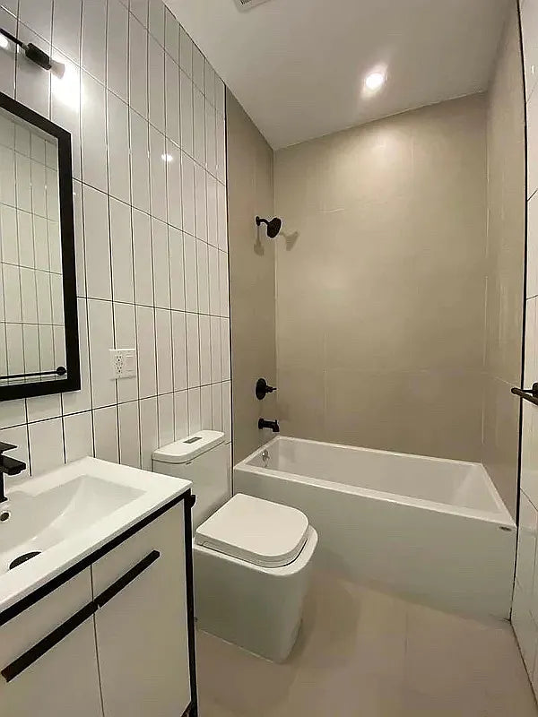 Spacious 4-Bedroom, 3-Bath Home in Bedford-Stuyvesant – Excellent Amenities!