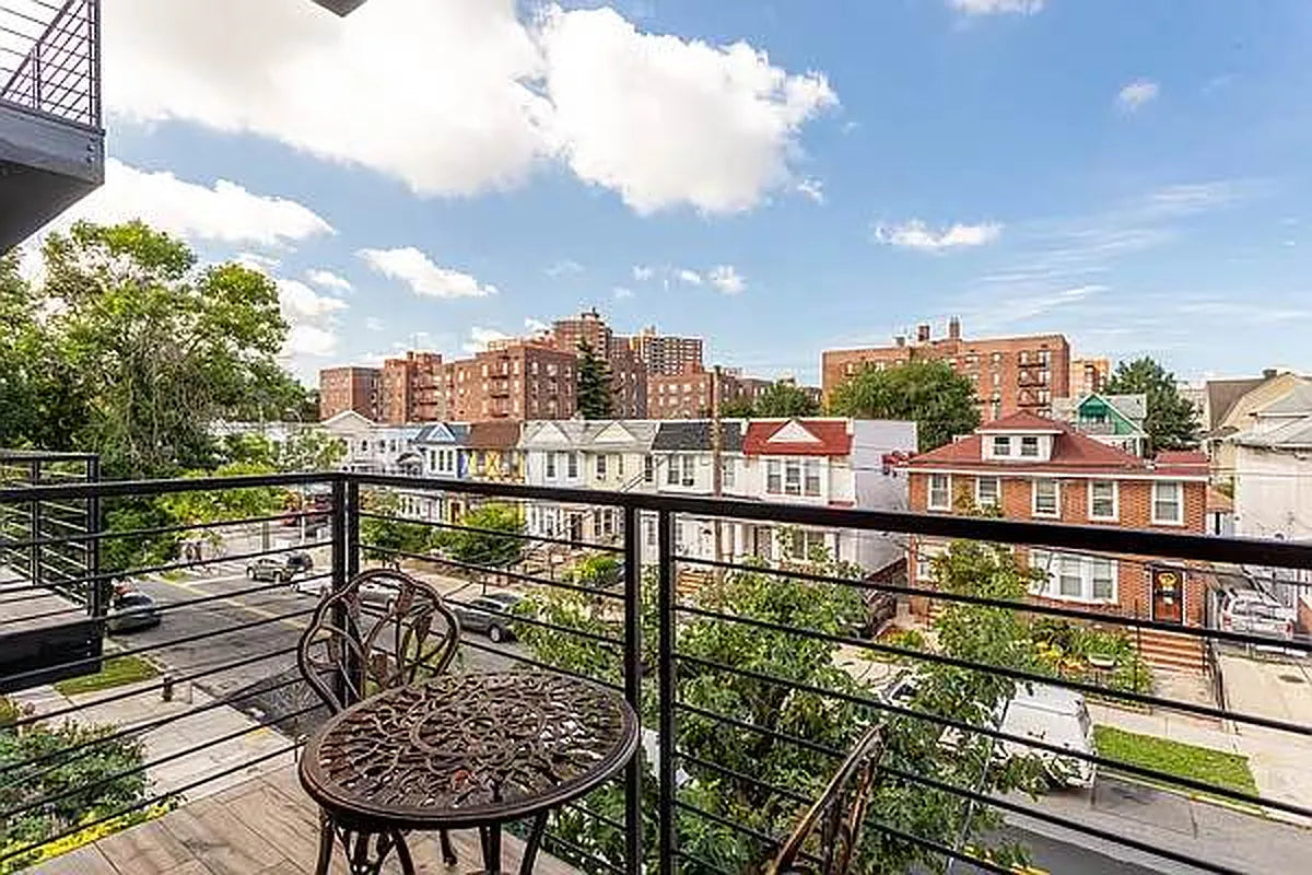 Modern 2 Bedroom / 1 Bathroom in Flatbush