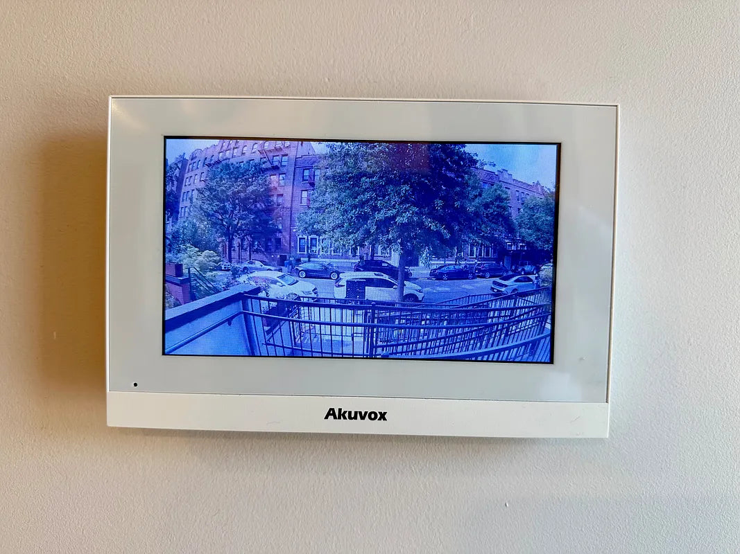 Modern 1 Bedroom / 1 Bathroom in Crown Heights