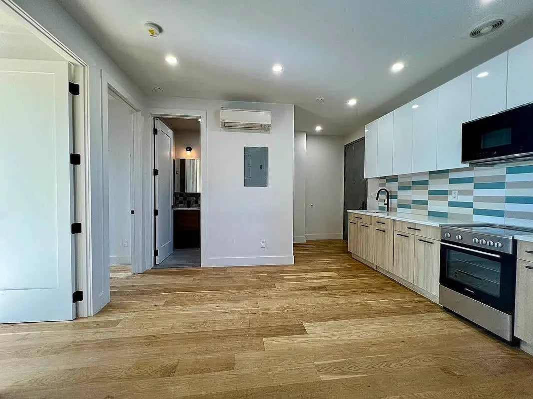 Modern 2-Bedroom, 1-Bath Apartment in Flatbush