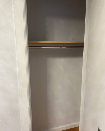 Spacious 2-Bedroom Apartment in Crown Heights with Private Backyard