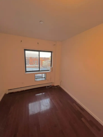 Habitacion privada a un bloque de la estación del tren 7