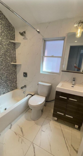 Private room for rent in Bayside!