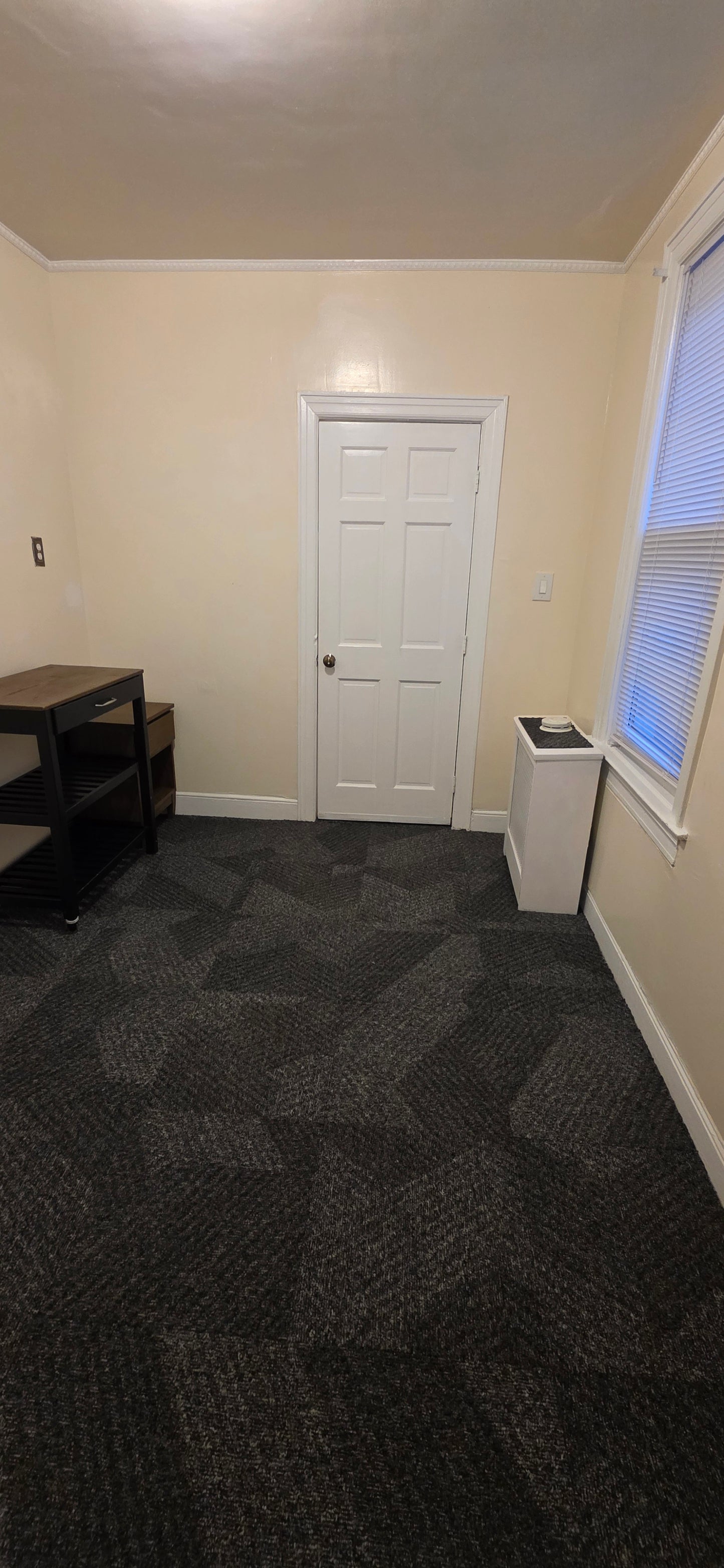 Private Room in Fort Hamilton, Brooklyn – Near R Train