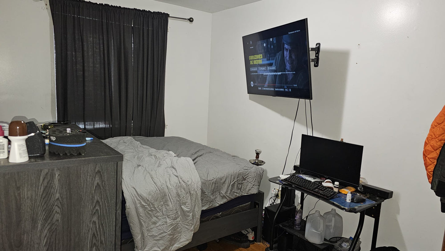 Habitación privada en apartamento céntrico con todo lo necesario alrededor.