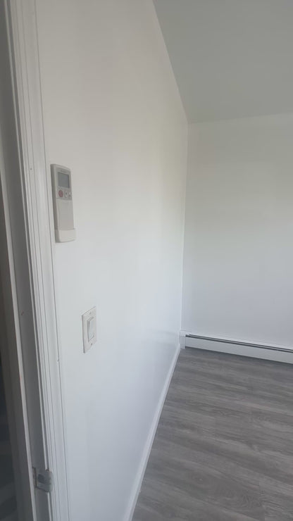 Room in Elmhurst, Queens