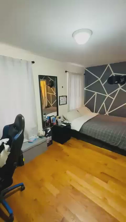 Habitación amplia y acogedora en Middle Village!