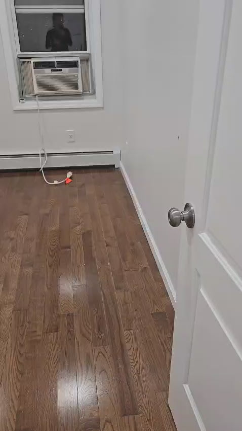 Se renta habitación privada en East Elmhurst !