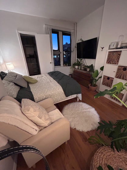 Cozy room for rent in Williamsburg, Brooklyn - Top Location + Utilities included