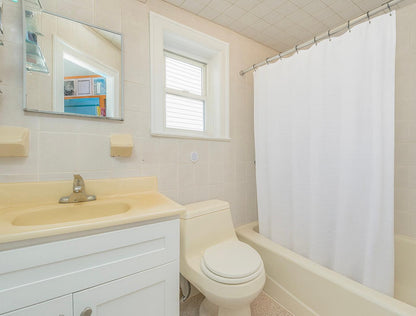Spacious & Comfortable Private Room for Rent