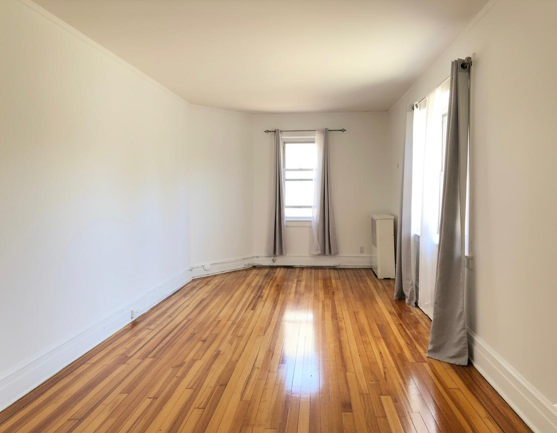 Spacious & Comfortable Private Room for Rent