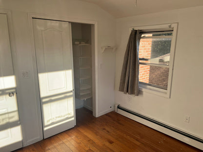 Habitación privada en East Elmhurst