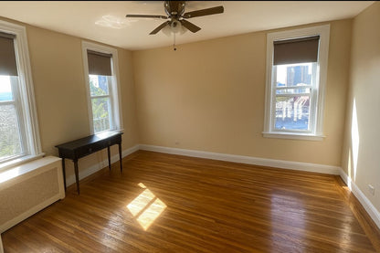 Great Deal in Forest Hills: Spacious Room, Excellent Location, Shared with Just One Person — Available Jan 1