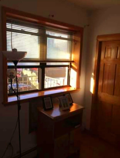 Se renta habitación privada en Middle Village!