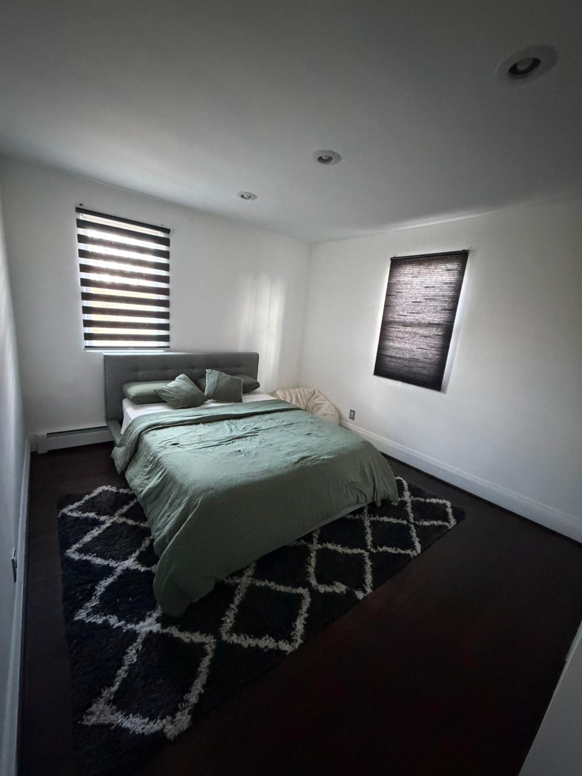 Private Room in Flushing – Near Parks with Easy Access