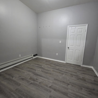 Room with shared entrance – 15 Min from Manhattan 42nd St