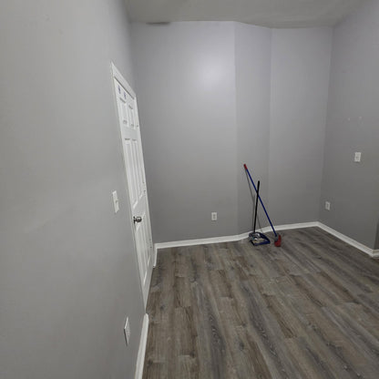 Room with shared entrance – 15 Min from Manhattan 42nd St