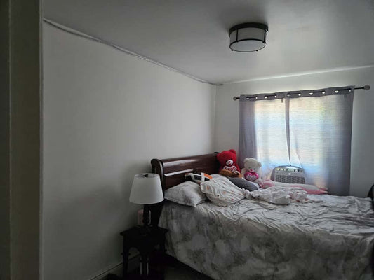 Room for Rent in Woodside