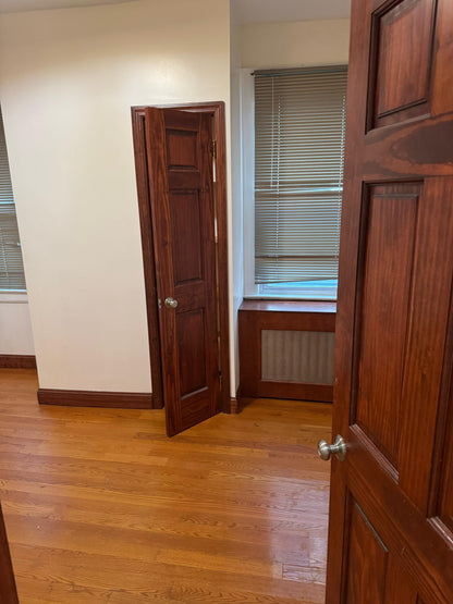 Se renta habitación privada en College Point