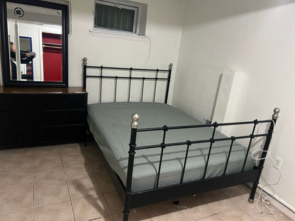 Room for rent in Brooklyn!