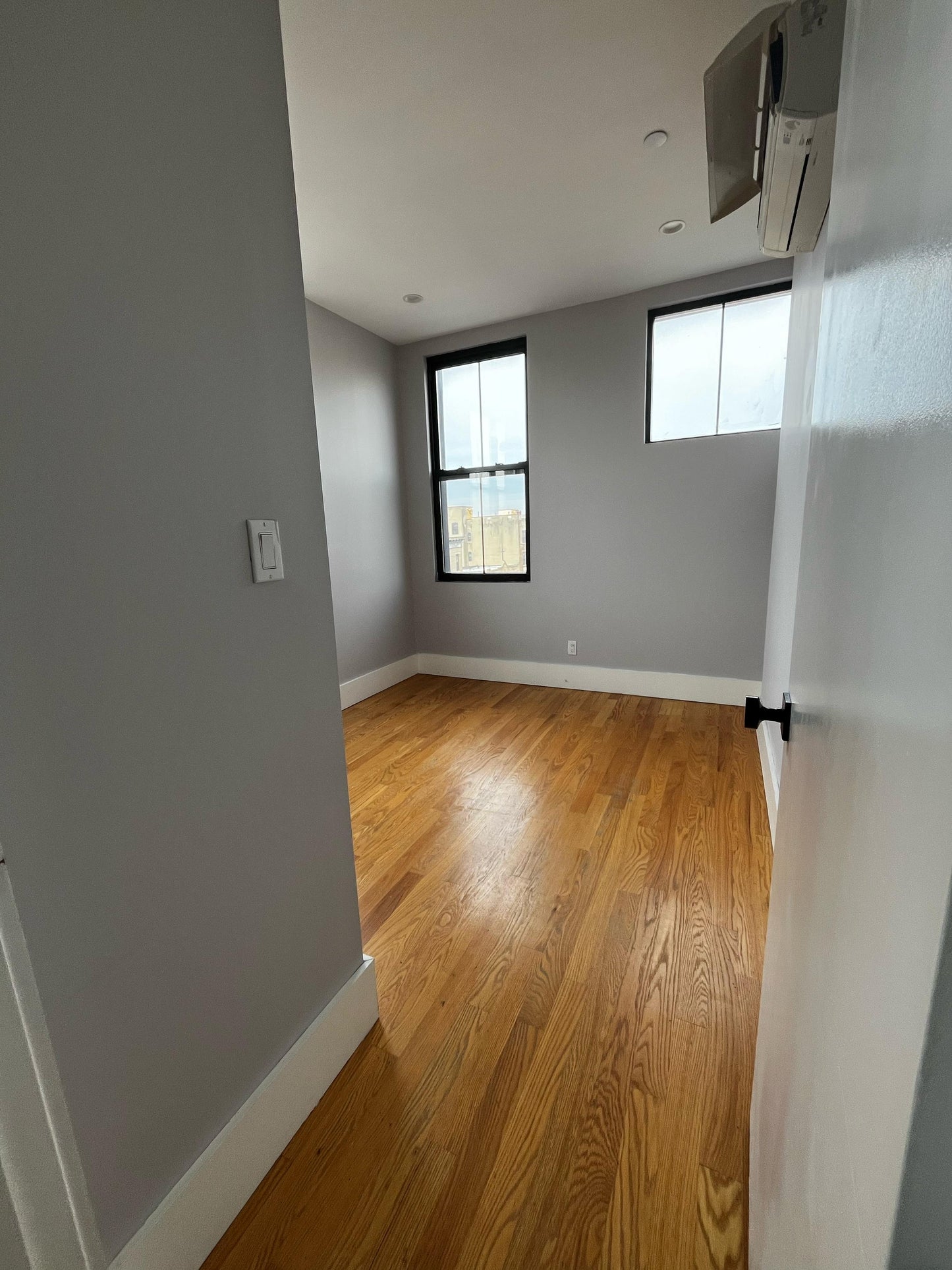 2-bedroom apartment for rent in Crown Heights!