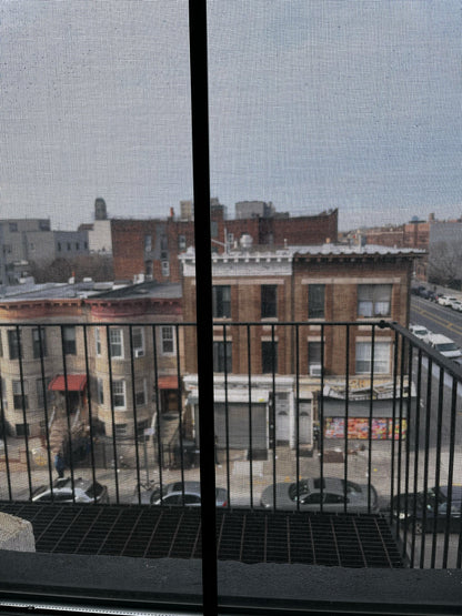 2-bedroom apartment for rent in Crown Heights!