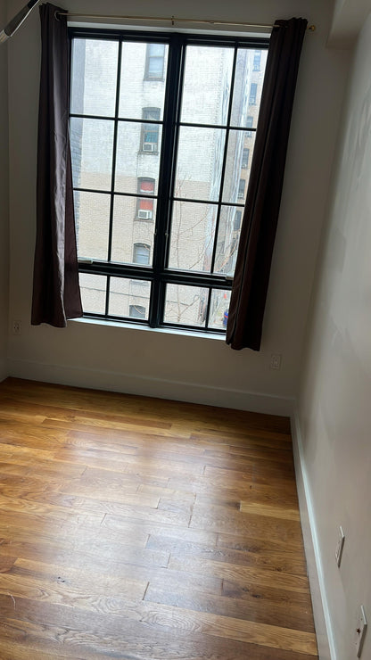 Private Room in Crown Heights, Easy Access to the 4 Train