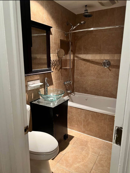 Room for Woman in Corona!
