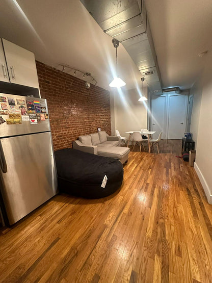 Cozy room for rent in Bed-Stuy