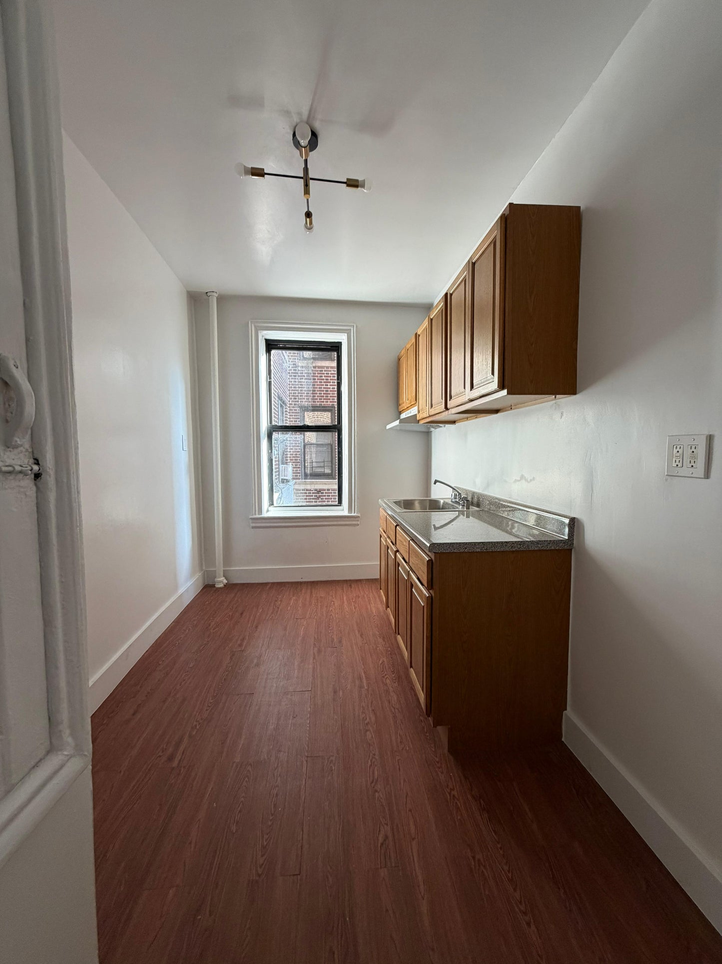 Apartment for rent in Midwood!