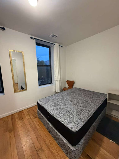 Private room for rent in Brooklyn