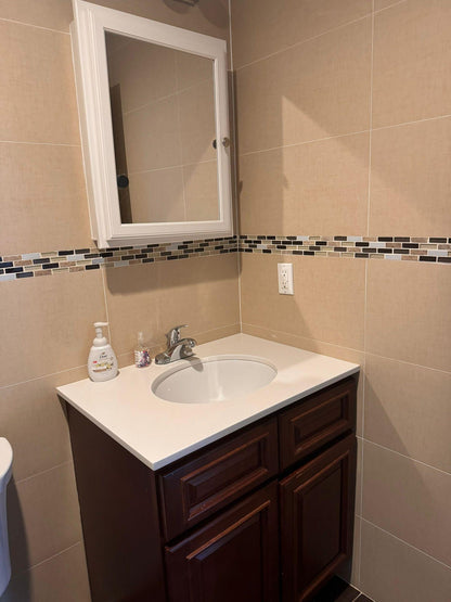 Habitación privada en College Point!