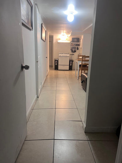 Private Room in Basement Shared with a Respectful Gentleman