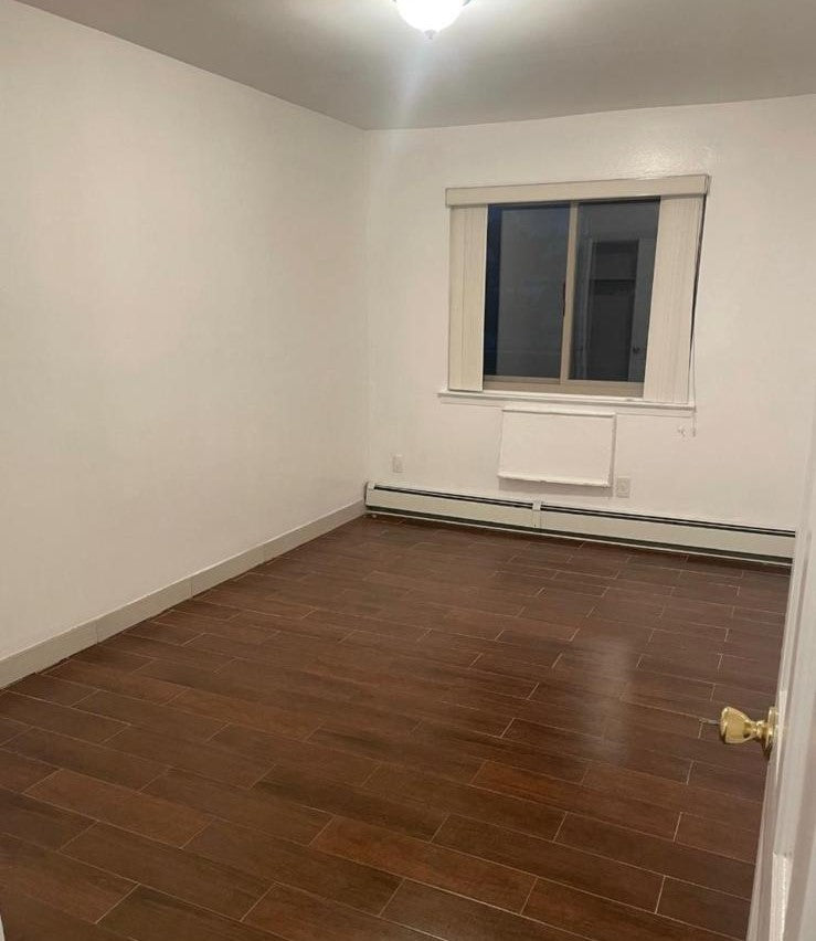 Bright Private Room in Murray Hill