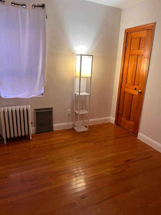 Se renta habitación en Sunnyside con disponibilidad inmediata!