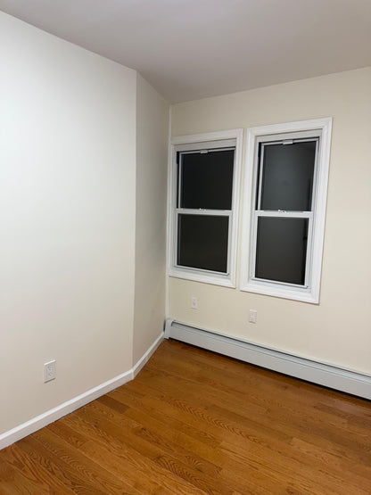 Room  in a very tradable flushing area, newly renovated apartment