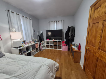 Se renta habitación privada en Jackson Heights!