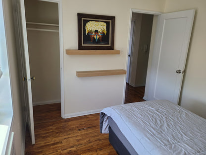 Se renta habitación para mujer en Jackson Heights!