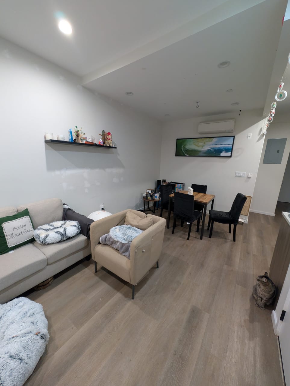 Habitación grande amoblada