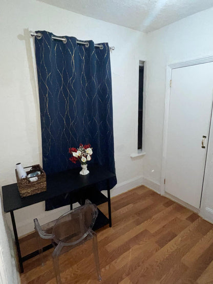 Room for rent in Hell's Kitchen, close to Times Square